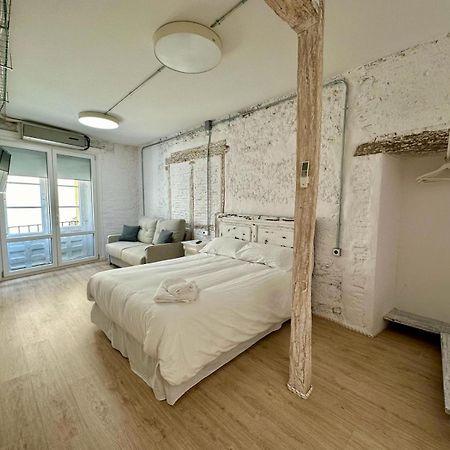 Apartamentos Carolina By Gaiarooms Леон Екстер'єр фото