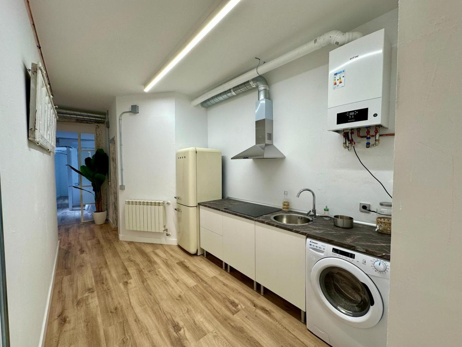 Apartamentos Carolina By Gaiarooms Леон Екстер'єр фото